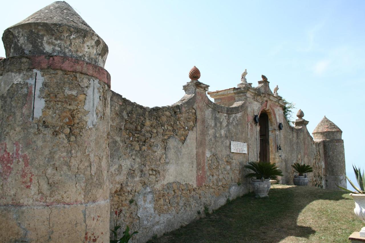 琴托拉Antico Maniero Palinuro住宿加早餐旅馆 外观 照片